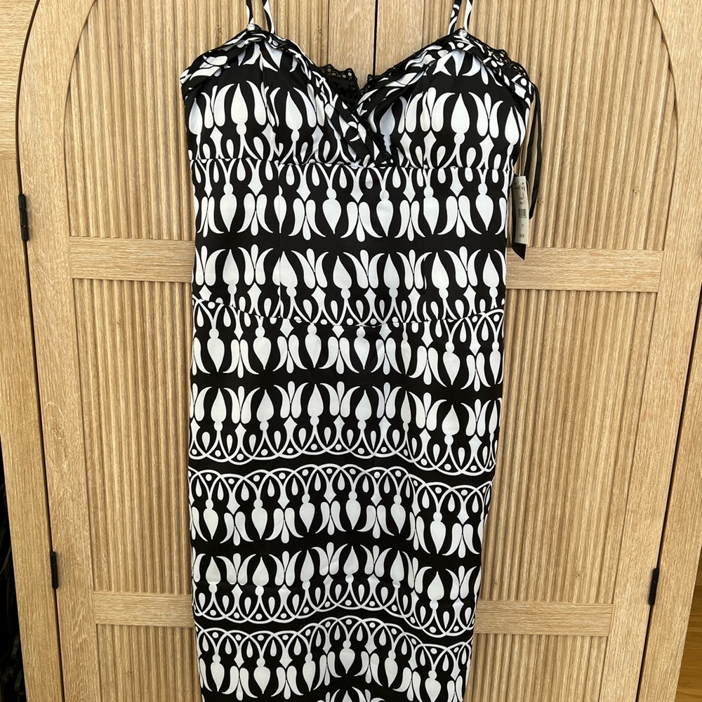 Nicole Miller Collection Abstract Dress SZ 10 NWT